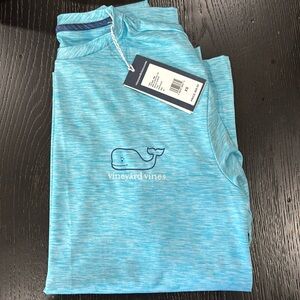 Vineyard vines brand new with tags men xs rash guard. Turquoise blue